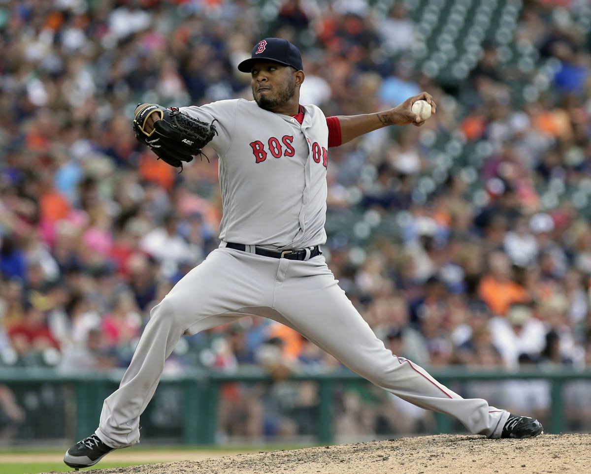 Los Medias Rojas de Boston derrotaron al pitcher dominicano Fernando Abad en la primera audiencia de arbitraje salarial este año. (Foto Prensa Libre: AP)
