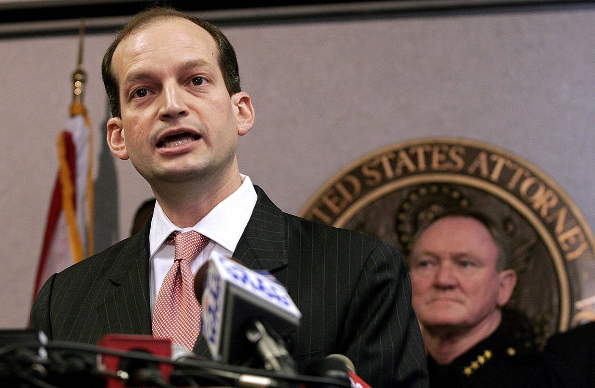 Alexander Acosta, abogado hispano nominado por Trump. (Foto Prensa Libre: EFE).