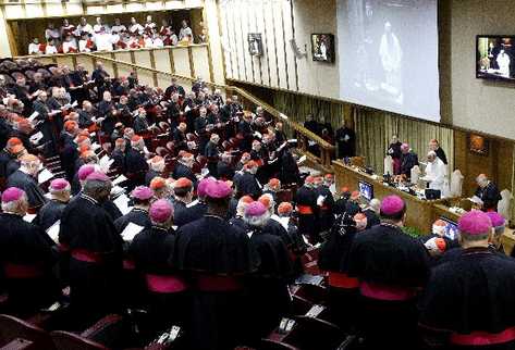 Consistorio extraordinario se celebra en  el Aula Nueva del Sínodo, Ciudad del Vaticano.(Foto Prensa Libre/EFE)
