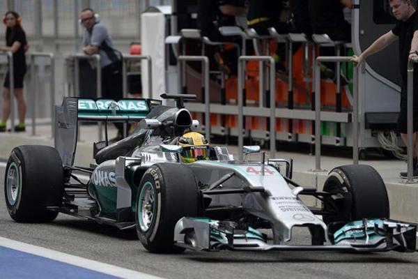 Hamilton este domingo en el último entrenamiento. (Foto Prensa Libre: EFE)