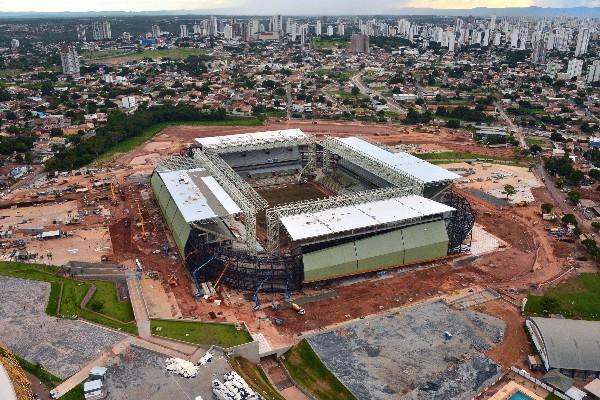 El arena Pantanal, donde un trabajador murió electrocutado, recibirá cuatro juegos. (Foto Prensa Libre: AFP)
