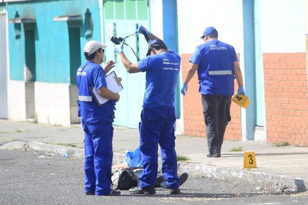 Consuelo Corado López, de 38 años, murió en la 15 avenida y 14 calle del barrio La Reformita, zona 12.