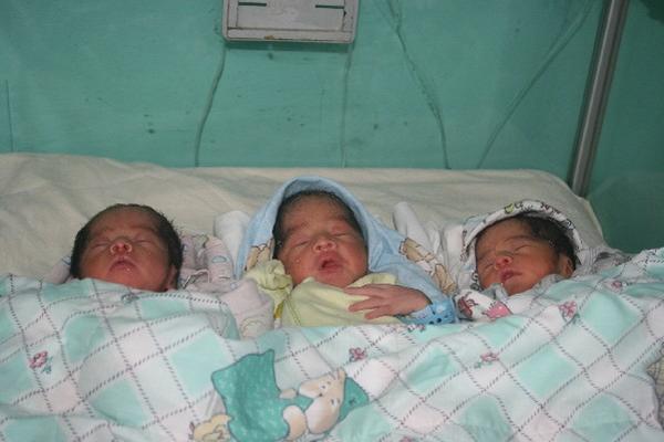 Los hermanos  Isem Cahuec gozan de buena salud,  según médicos del hospital de Cobán.