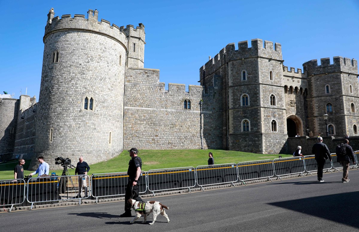 El castillo de Windsor será el lugar donde se desarrolle la ceremonia religiosa de la boda real entre Meghan Merkle y el príncipe Enrique (Foto Prensa Libre: AFP).