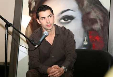 Nicolás Felizola recibirá premio en Miami Beach