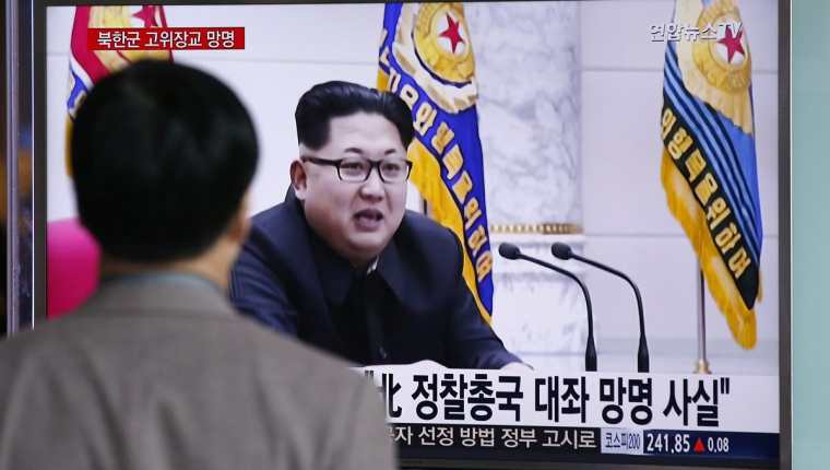 El régimen de Kim Jong-un llevó a cabo el pasado mes de marzo numerosos lanzamientos al mar de proyectiles de corto alcance. (Foto Prensa Libre: AP).
