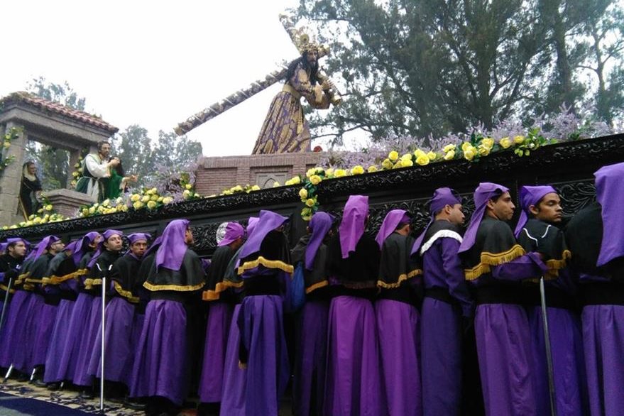La procesión de Jesús de la Merced es una de las más emblemáticas. (Foto Prensa Libre: Hemeroteca PL).
