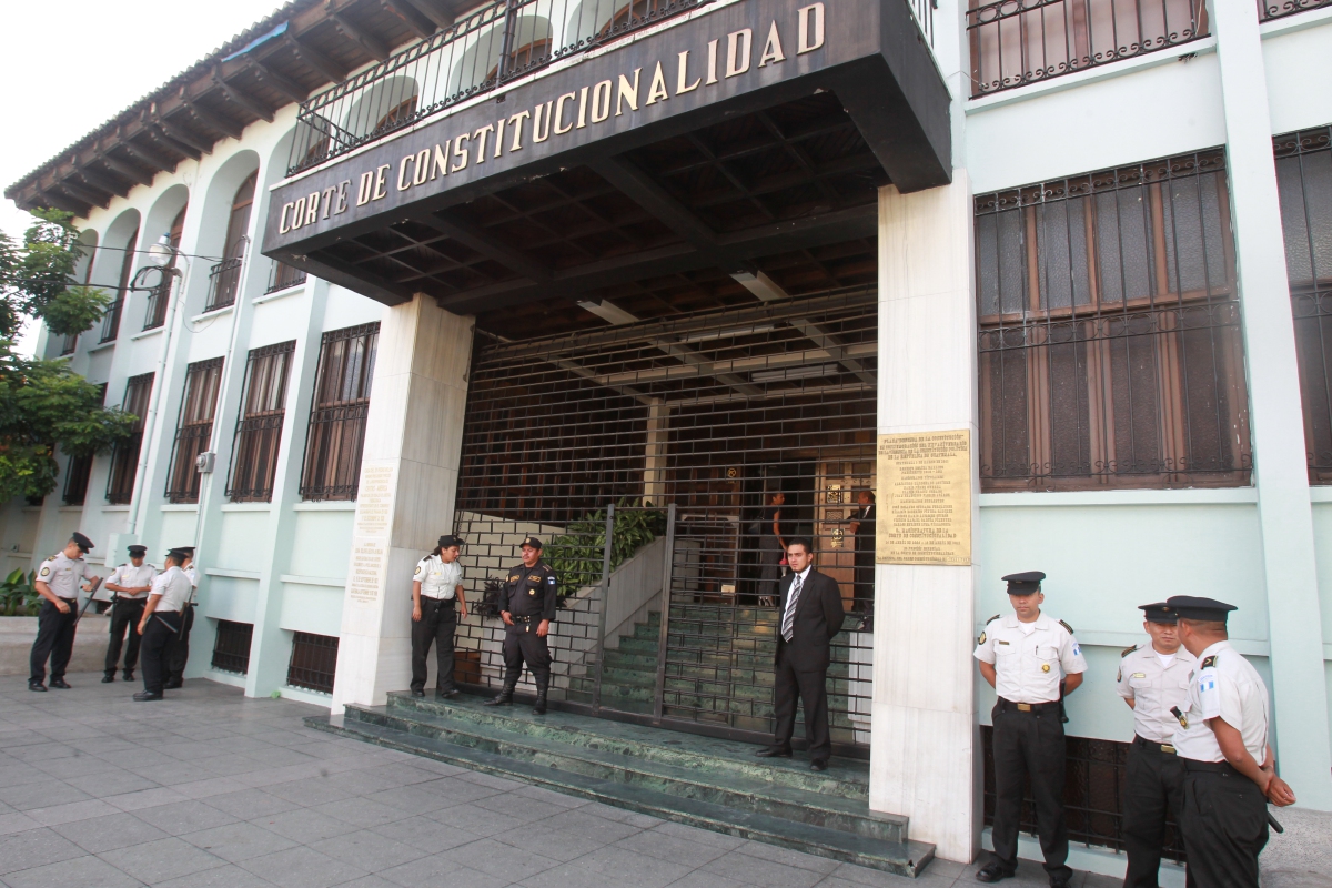 Expertos coinciden en que se fomentaría la corrupción, como en el caso de la Fedefut. (Foto Prensa Libre: Hemeroteca PL)