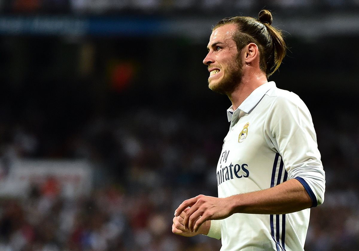 Gareth Bale podría perderse las semifinales de la Champions League. (Foto Prensa Libre: AFP).