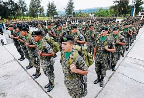 Fuerzas de seguridad efectúan operativos contra el narcotráfico en Honduras. (Foto Prensa Libre: Archivo)