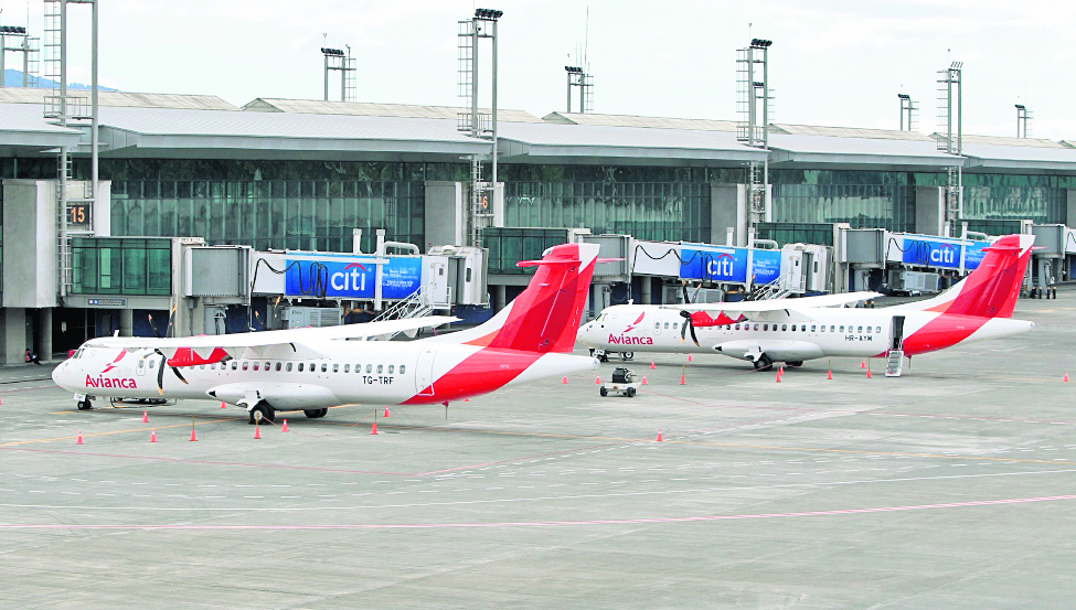 Diputados no quieren que el aeropuerto se llame monseñor Juan José Gerardi. (Foto Prensa Libre: Hemeroteca PL)