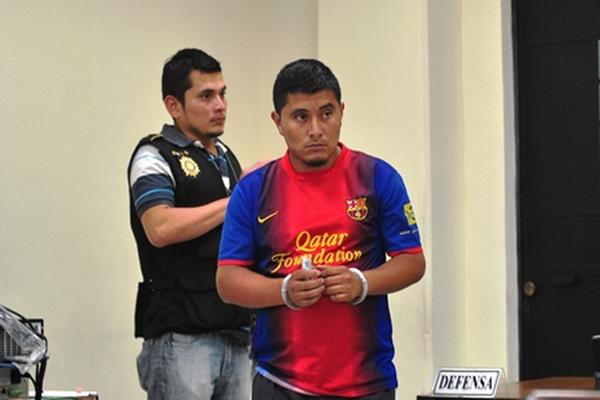 Luis Roberto Muñoz Orozco fue encontrado culpable de los delitos de plagio y robo agravado. (Foto Prensa Libre: Alejandra Martínez)