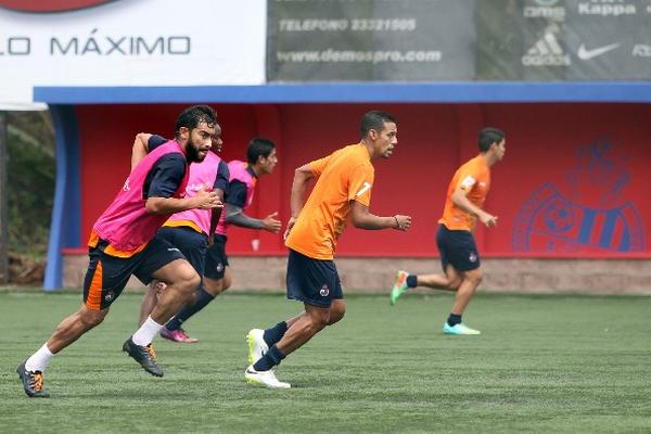 Municipal se prepara para el torneo Apertura 2014. (Foto Prensa Libre: Edwin Fajardo)