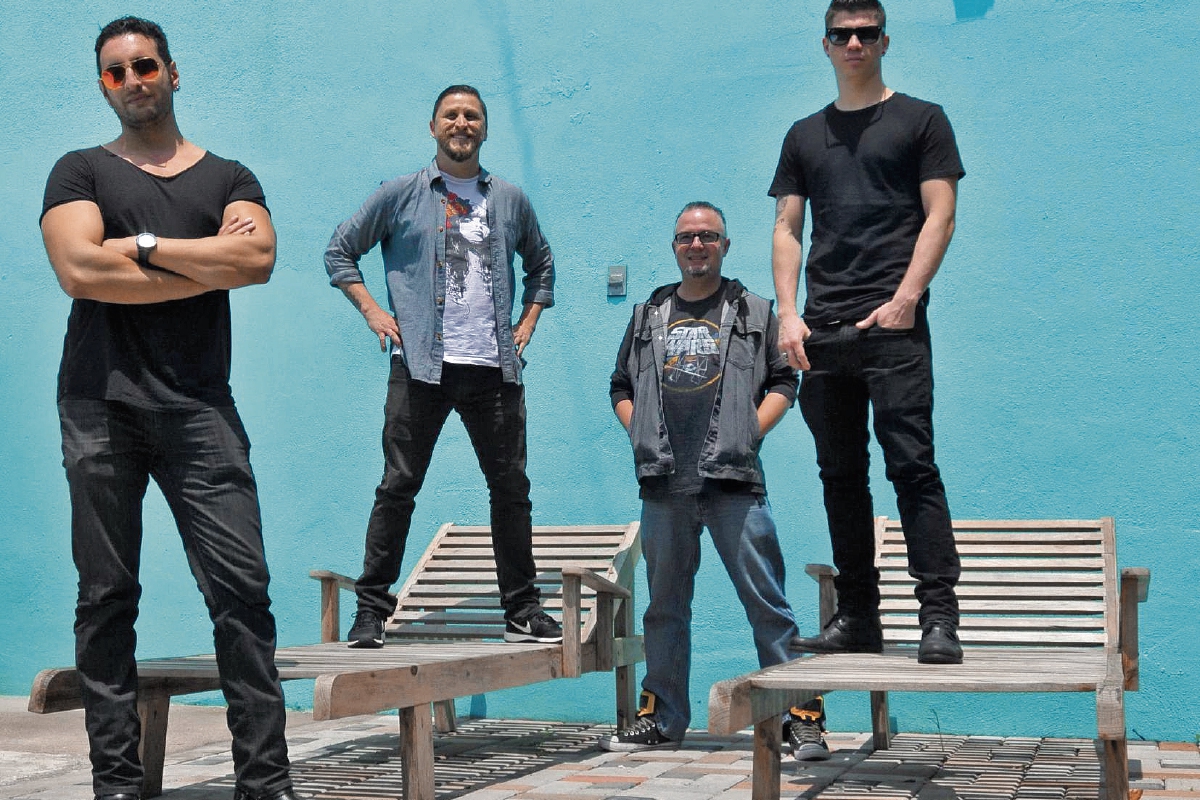 Este es el videoclip número 14 de El Clubo, que tiene una trayectoria de 10 años. (Foto Prensa Libre: Ana Lucía Ola)