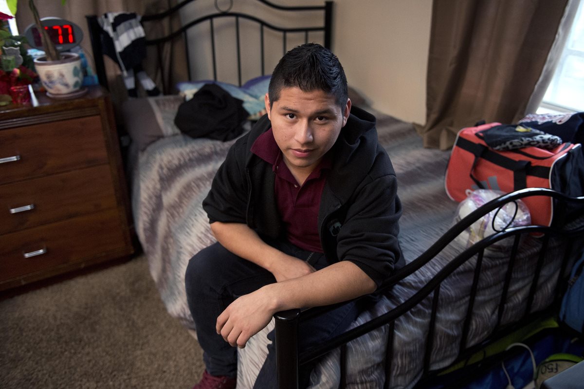 Marvin Velasco el joven inmigrante guatemalteco que fue explotado laboralmente en EE.UU., por un familiar, quien le negó acceso a alimentos. (Foto Prensa Libre: AP)