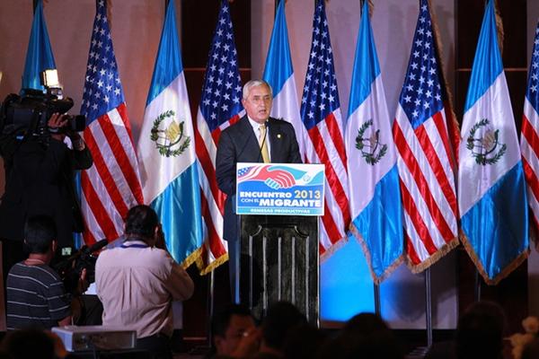 El presidente guatemalteco Otto Pérez Molina participó este lunes en la inauguración de  Encuentro por el Migrante 2013. (Foto Prensa Libre: Esbin García)