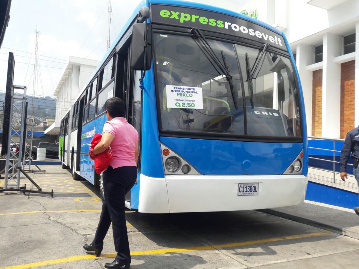
El sistema de transporte Express Mixco busca prestar un mejor servicio a la población. (Foto: Hemeroteca PL) 
