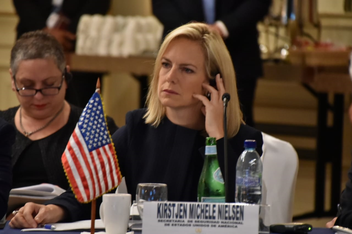 Kirstjen Nielsen, secretaria de Seguridad Nacional, participa en la reunión con cancilleres. (Foto Prensa Libre: Minex)