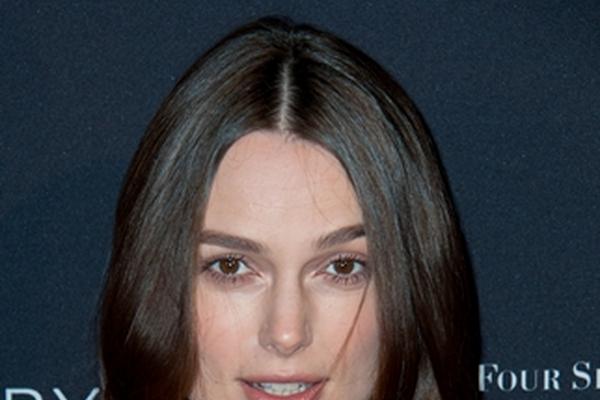 Keira Knightley, una de las invitadas de la Academia Británica de Cine para la fiesta del Té. (Foto Prensa Libre: AFP)