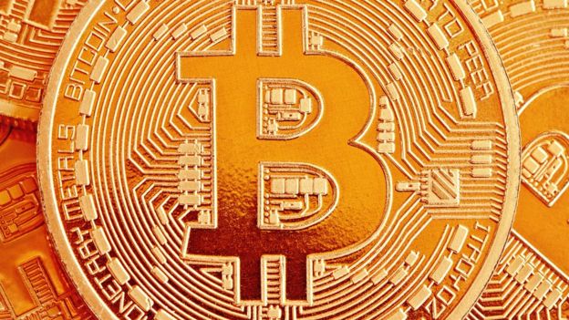 Bitcoin ha pasado de tener el 91% del mercado al 39%. (TSOKUR).