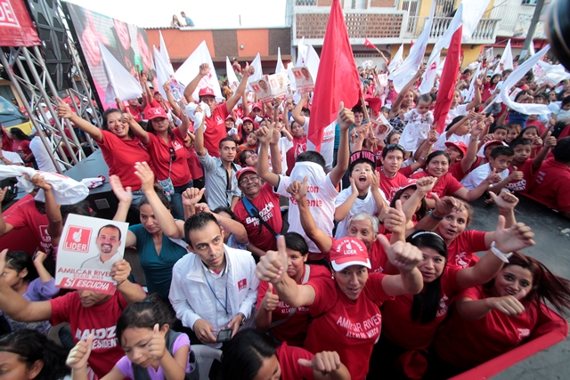 Partidos que superaron el techo de campaña en el 2015 fueron clausurados. (Foto Prensa Libre: Hemeroteca PL)