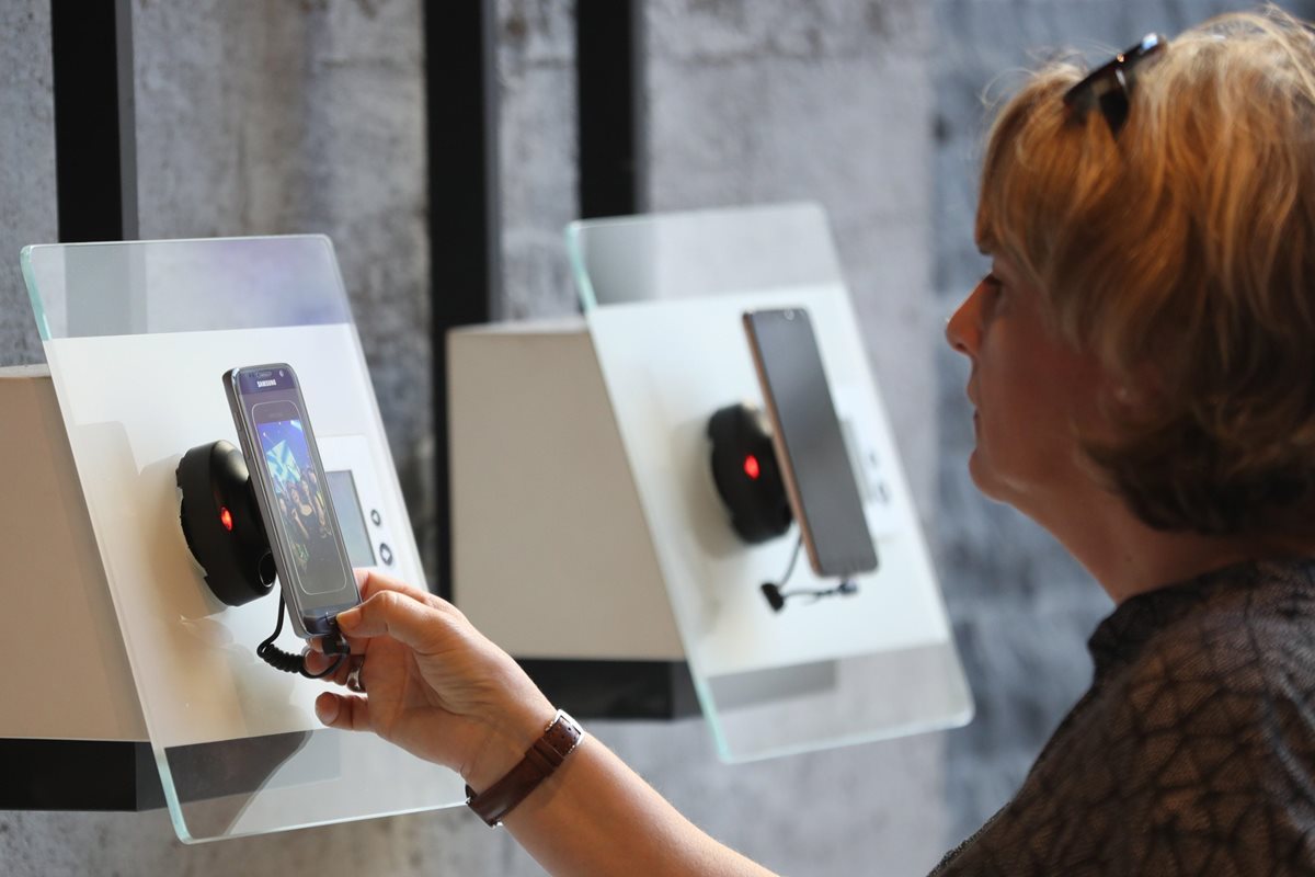 El presidente de Turquía, Recep Tayyip Erdogan, dijo que su país, sancionado por Washington, boicoteará los productos electrónicos estadounidenses. (Foto Prensa Libre: EFE)