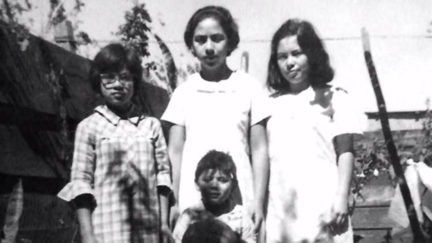 Emma, a la izquierda de la imagen junto a sus hermanos María Eugenia, Lucrecia y Marco Antonio, tenía 20 años en el momento en que fue detenida. (Foto: familia Molina Theissen)