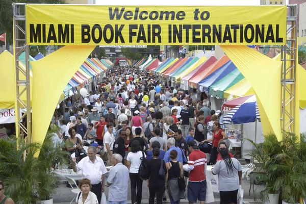 Poniatowska y Cortázar serán los invitados de la Feria del Libro de Miami. (Foto Prensa Libre: Archivo)
