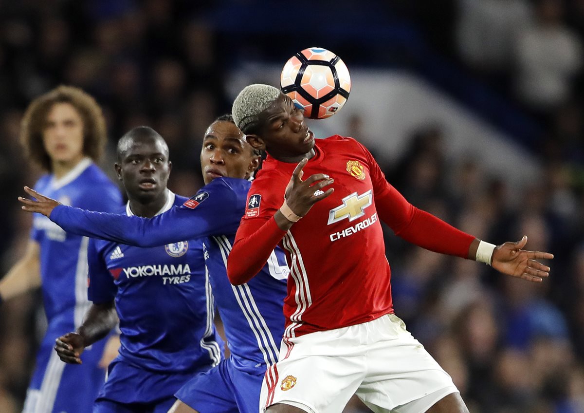 Paul Pogba se unió al Mánchester United en la presente temporada, luego de una transferencia que costó 105 millones de euros. (Foto Prensa Libre: AP).