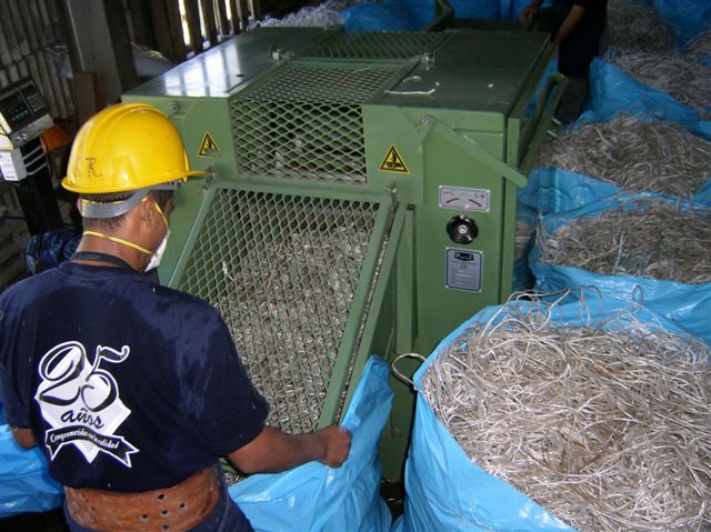 La tonelada de plástico molido se exporta a US$350 y US$400 (Foto Hemeroteca PL)