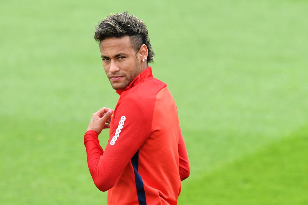 Neymar ya se entrena con el PSG en vísperas del inicio de la Ligue 1. (Foto Prensa Libre: AFP)