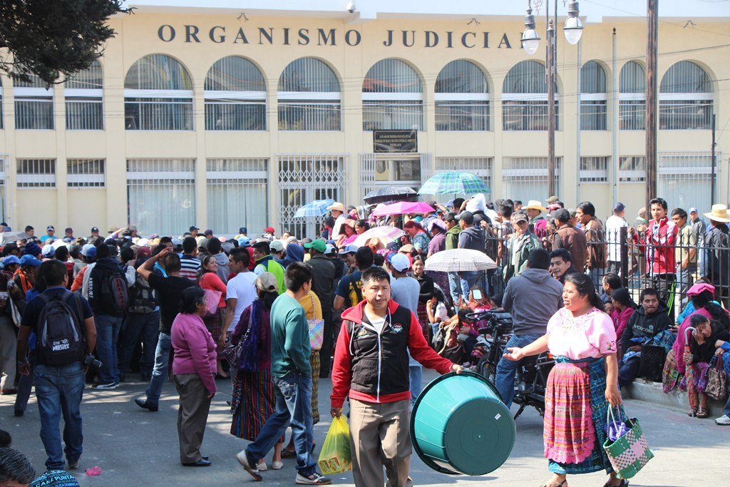 Edificio donde se ubica el juzgado donde se llevó a cabo la audiencia en Totonicapán. (Foto Prensa Libre: Édgar Domínguez).