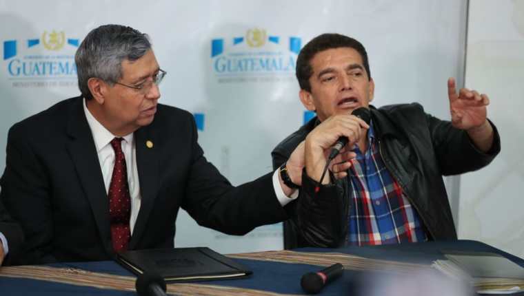 El nuevo Pacto Colectivo debe ser evaluado por la PGN, el Mintrab y el Minfin. (Foto Prensa Libre: Esbin García)