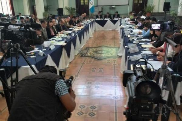 La Postuladora de Apelaciones ha elegido a 80 aspirantes de un total de 252 cuya nómina debe entregar al Congreso. (Foto Prensa Libre: Estuardo Paredes)<br _mce_bogus="1"/>