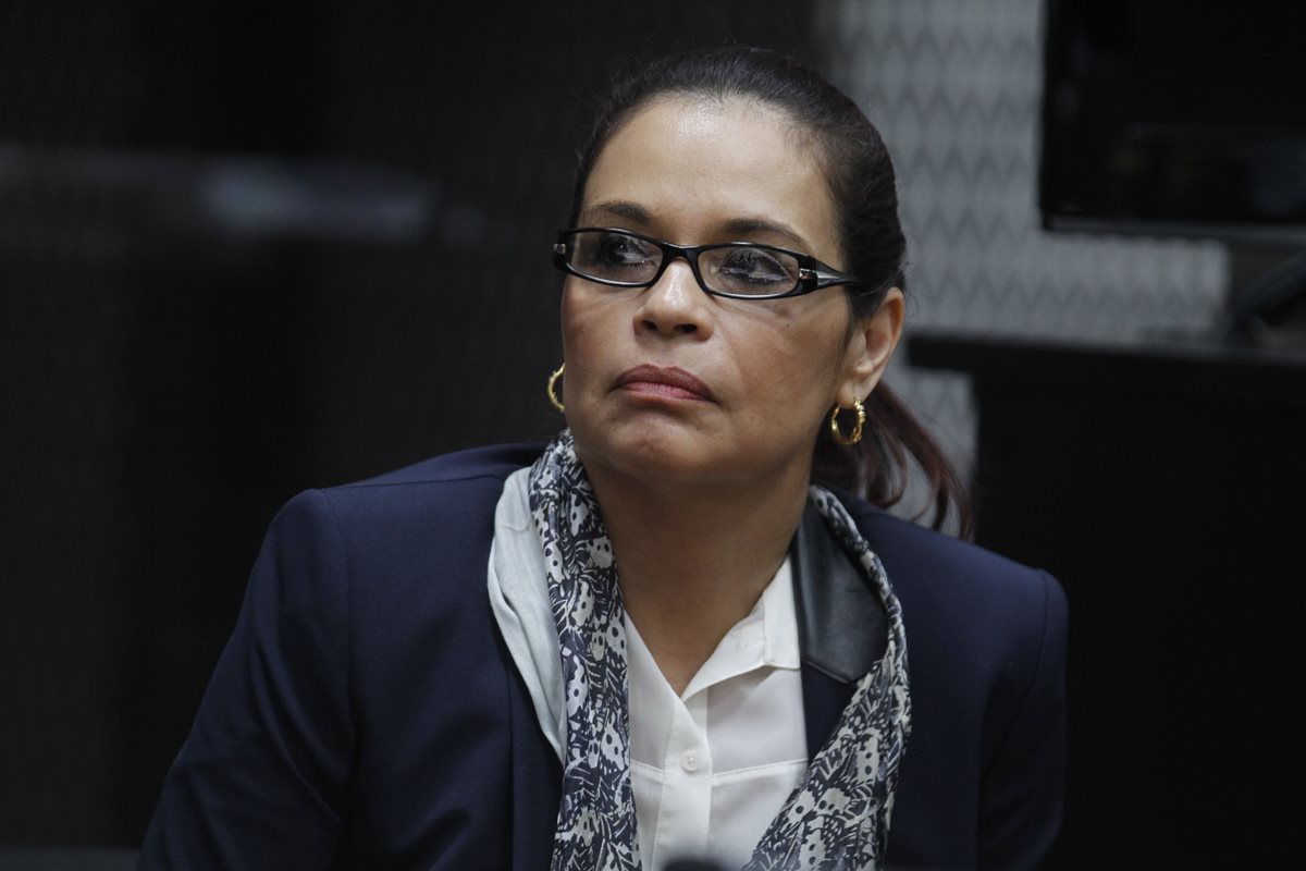 La exvicepresidenta Roxana Baldetti fue detenida señalada de dirigir la estructura de defraudación aduanaera, <em>La Línea. </em>(Foto Prensa Libre: Hemeroteca PL)