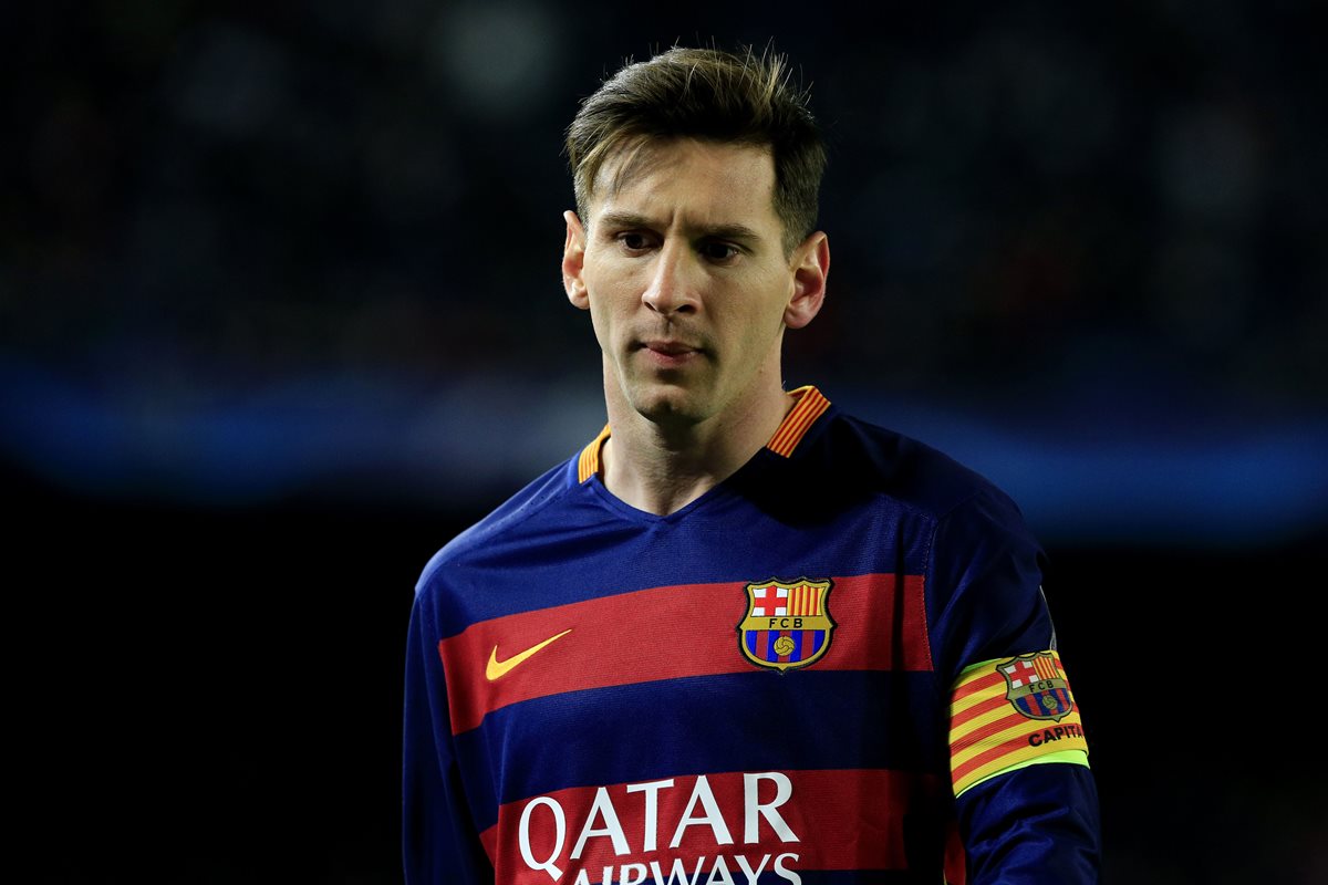 El argentino Lionel Messi es el máximo astro del FC Barcelona y se ha convertido en el principal objetivo del Manchester City. (Foto Prensa Libre: AFP)