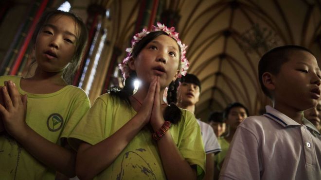 Se estima que hay unos 10 millones de católicos en China. GETTY IMAGES