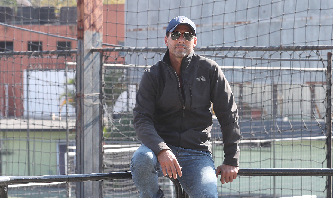 A sus 41 años Luis Pedro Molina se mantiene con una gran condición física. (Foto Prensa Libre: Edwin Fajardo)