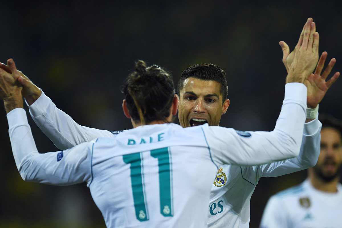 Gareth Bale y Cristiano Ronaldo fueron las figuras del Real Madrid. (Foto Prensa Libre: AFP)
