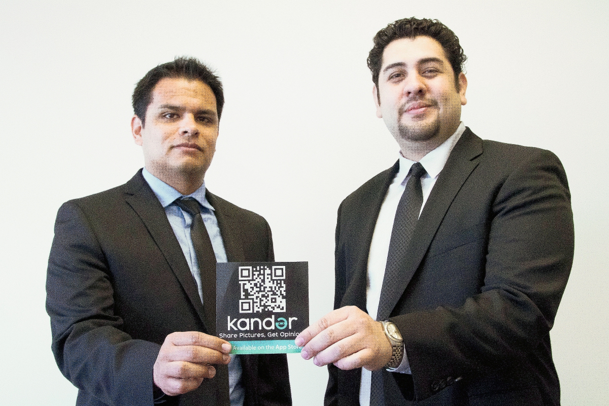 El peruano Antonio Alcazar —der.— y el colombiano Nicolás Barrios son los creadores de Kander (Foto Prensa Libre: EFE).