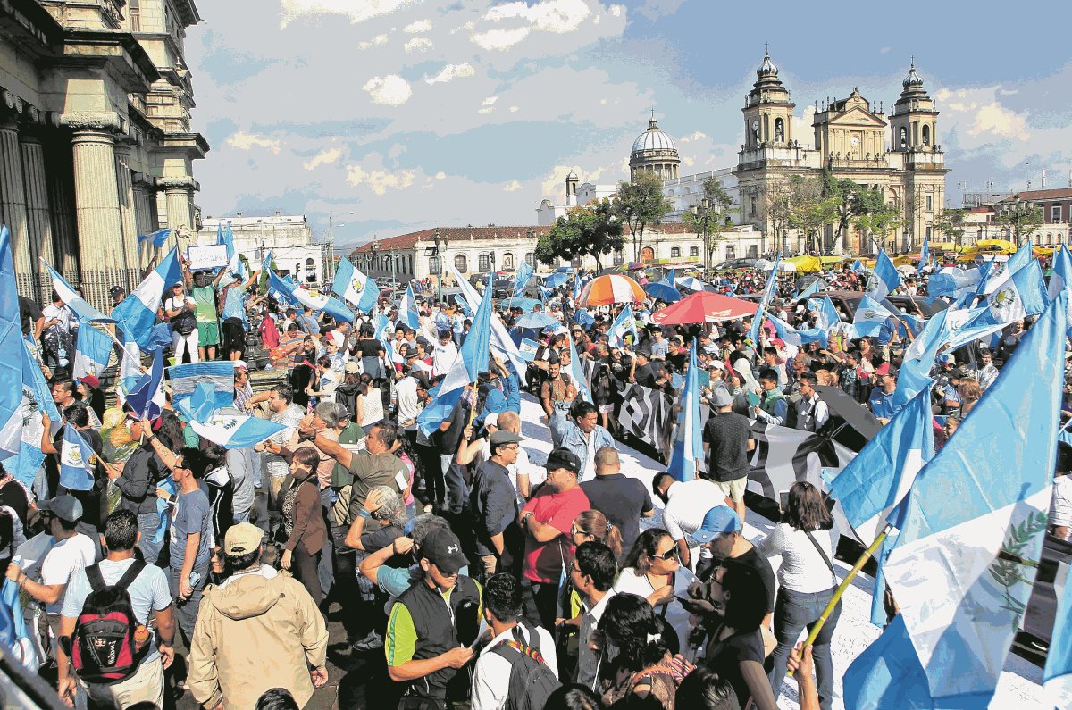 La lucha contra la corrupción y la impunidad comienza a dar resultados, asegura el Grupo de Donantes G-13. (Foto Prensa Libre: HemerotecaPL)