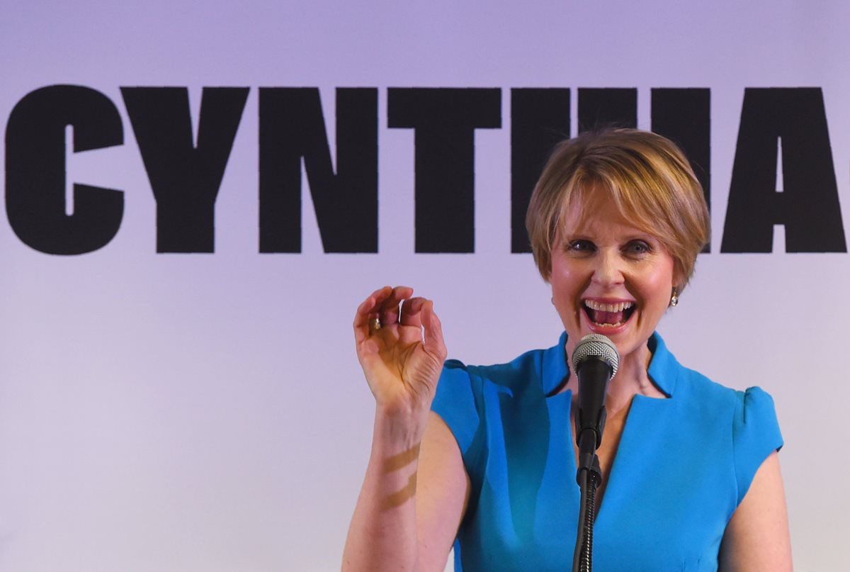Cynthia Nixon, como candidata a gobernadora, se ha propuesto transformar el panorama social de Nueva York (Foto Prensa Libre: AFP).