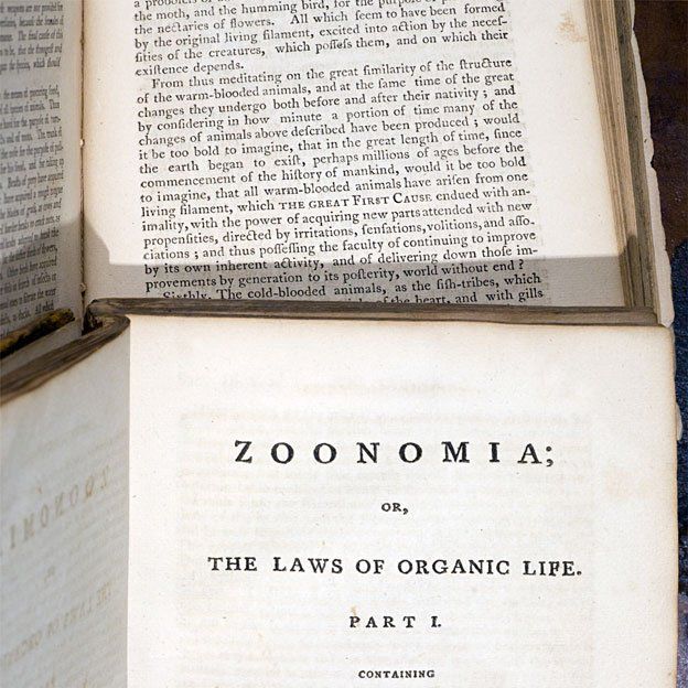 Una primera edición del libro y uno de los párrafos que enfurecieron a la ortodoxia. SCIENCE PHOTO LIBRARY