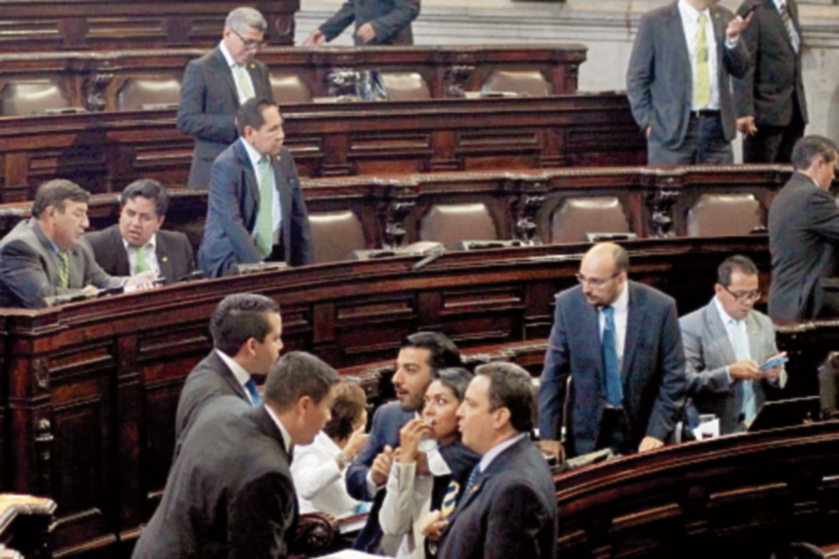 El Congreso de la República recibirá la iniciativa de Ley de Competencia esta semana. (Foto Prensa Libre: Hemeroteca PL)