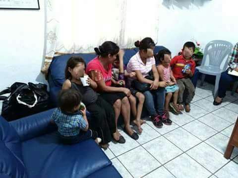 Los menores rescatados fueron resguardados por la Procuraduría General de la Nación. (Foto Prensa Libre: PNC)