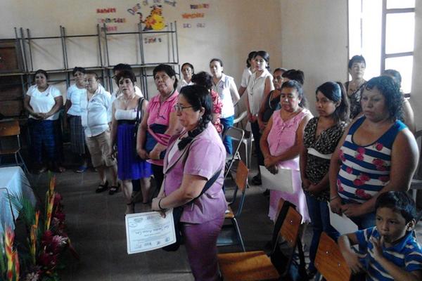 Organizaciones de mujeres esperan tener más apoyo económico por parte del Codede. (Foto Prensa Libre: Omar Méndez)