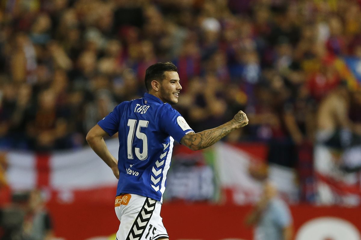 Theo Hernandez marcó un gol en la Copa del Rey frente al Barcelona. (Foto Prensa Libre: AP)