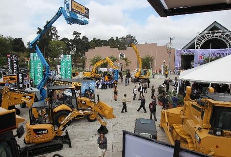 Los constructores inauguraron la 11  Feria Internacional de la Construcción, en medio de quejas del sector. (Foto Prensa Libre: Hemeroteca PL)
