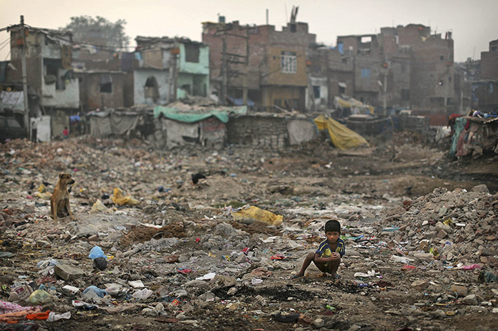 India está rezagada en la responsabilidad de aportar servicios básicos a su población. (Foto: internet)