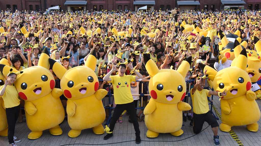 La fiebre de Pokemón y pikachú vuelven a las calles. (Foto Prensa Libre: AFP)